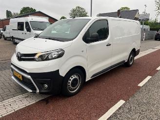 krockskadad bil bedrijf Toyota Proace 2.0 D-4D 90KW LANG AIRCO KLIMA CAMERA EURO6 2020/3