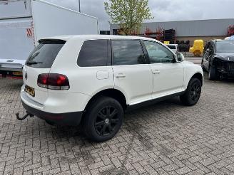 Volkswagen Touareg 2.5 TDI 128KW 5DRS  VAN 4WD 4MOTION AIRCO KLIMA picture 4