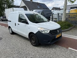 Auto incidentate Dacia Dokker 1.5 dci   SCHUIFDEUR 2015/1