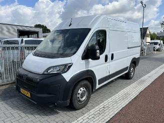 uszkodzony samochody ciężarowe Peugeot Boxer 35 2.2 BLUEHDI 132KW L2H2 AIRCO KLIMA NEW MODEL. 2024/12
