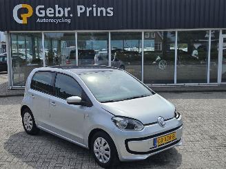 Voiture accidenté Volkswagen Up! 1.0 12V 60 Hatchback  Benzine 999cc 44kW (60pk) FWD 2012/9