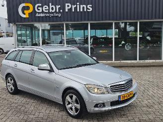 Avarii autoturisme Mercedes C-klasse 2.2 C-200 CDI 16V . Combi/o  Diesel 2.148cc 100kW (136pk) RWD 2008/3