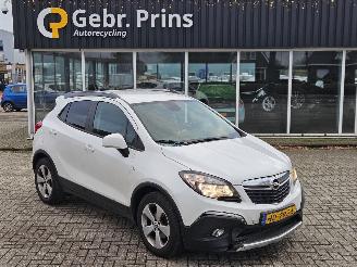 Coche accidentado Opel Mokka 1.4 Turbo 16V 4x2 SUV  Benzine 1.364cc 103kW (140pk) FWD 2015/10