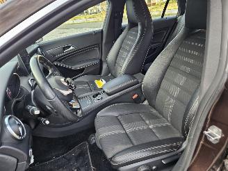 Mercedes Cla-klasse 1.6 CLA-180 16V Combi/o  Benzine 1.595cc 90kW (122pk) FWD picture 9
