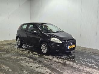 Unfallwagen Fiat Punto 1.2 Hatchback  Benzine 1.242cc 48kW (65pk) FWD 2008/9
