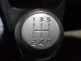 Suzuki Splash 1.2 VVT 16V MPV  Benzine 1.242cc 69kW (94pk) FWD picture 14