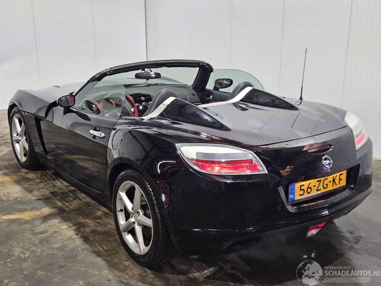 Opel GT 2.0 16V Turbo Cabrio  Benzine 1.998cc 194kW (264pk) RWD
