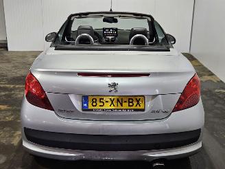 Peugeot 207 1.6 16V Cabrio  Benzine 1.598cc 88kW (120pk) FWD picture 4