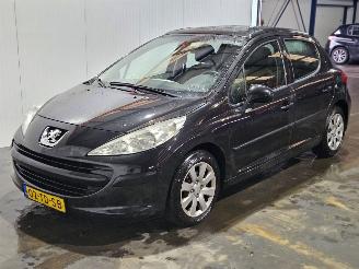 Peugeot 207 1.4 HDi Hatchback  Diesel 1.398cc 50kW (68pk) FWD picture 5