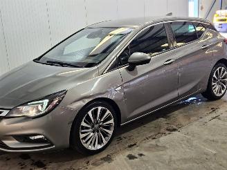 Opel Astra 1.6 CDTI 110 16V Hatchback 4Dr Diesel 1.598cc 81kW (110pk) FWD 2016-02/2019-08 (BD6EL; BE6EL; BE6EN; BF6EL) B16DTU picture 13