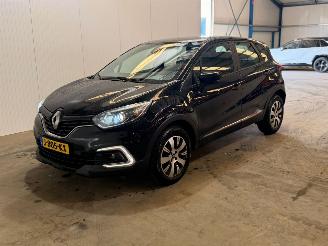Renault Captur 0.9 Energy TCE 12V SUV  Benzine 898cc 66kW (90pk) picture 3