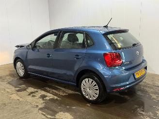 krockskadad bil auto Volkswagen Polo 1.4 TDI 12V 90 Hatchback  Diesel 1.422cc 66kW (90pk) FWD 2017/8