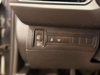 Peugeot 308 1.2 PureTech Access picture 18