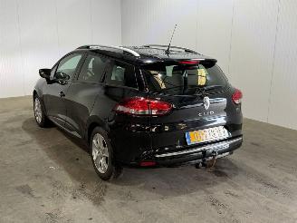 Schadeauto Renault Clio 1.5 dCi ECO Dynamique 2015/8