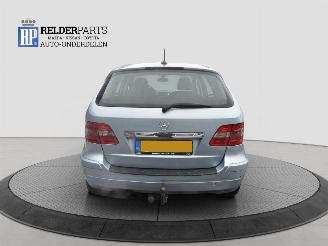 Mercedes B-klasse B-150 picture 5