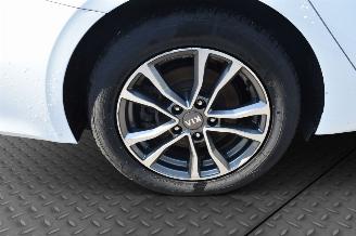 Kia Ceed 1.0 T-GDI picture 23