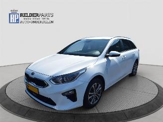 uszkodzony samochody osobowe Kia Ceed 1.0 T-GDI 2019/11