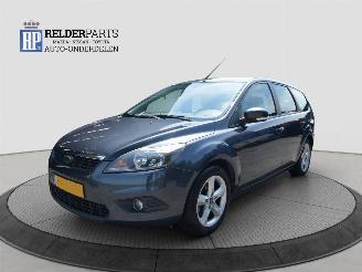 Voiture accidenté Ford Focus 1.6 16V 2010/5