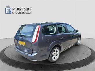 Ford Focus 1.6 16V picture 5
