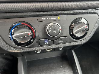 Hyundai I-10 1.0 COMFORT  21.229 KM !! picture 24