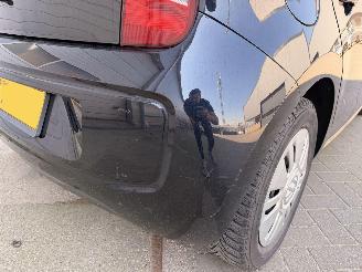 Volkswagen Up! 1.0 move up! BlueMotion picture 8