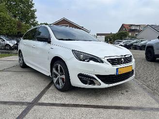 uszkodzony samochody osobowe Peugeot 308 SW 1.2 PureTech GT-line 2016/9