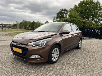 Coche accidentado Hyundai I-20 1.0 T-GDI Navi Camera 2017/7