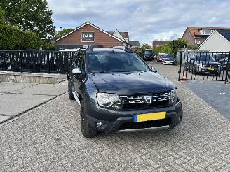 damaged passenger cars Dacia Duster 1.2 TCe 4x2 Prestige  90.880 KM !! 2015/10