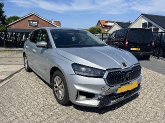 Vaurioauto  passenger cars Skoda Fabia 1.0 TSI Ambition 105.538 2022/3