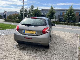 Peugeot 208 1.2 VTi Blue Lease Executive  165.378 KM !! picture 12