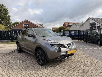 Unfallwagen Nissan Juke 1.6 Tekna automaat pano ! 2016/4
