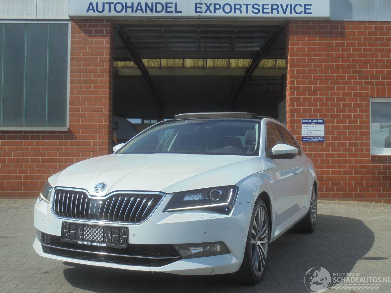Skoda Superb 2.0 TDI Ambition Business, Panorama, Navi, DAB+, Climate & Cruise