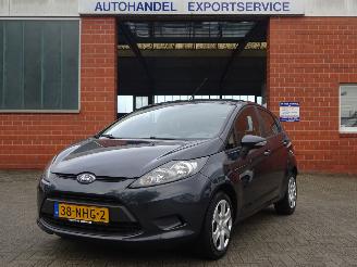 damaged passenger cars Ford Fiesta 1.4 Trend Automaat, 37.000 km NAP, Airco, Nieuwe APK 2010/9