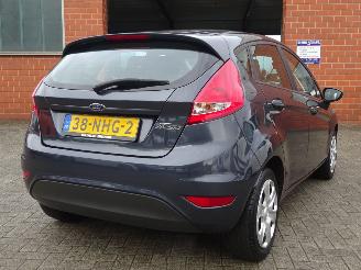 Ford Fiesta 1.4 Trend Automaat, 37.000 km NAP, Airco, Nieuwe APK picture 4
