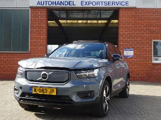 uszkodzony samochody osobowe Volvo XC40 Recharge P8 AWD R-Design 150kw 2020/12
