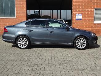 Volkswagen Passat Highline BMT TDI 105pk, Navi, Leer/Alca, Climate & Cruise picture 6