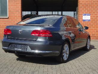 Volkswagen Passat Highline BMT TDI 105pk, Navi, Leer/Alca, Climate & Cruise picture 4