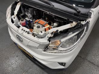 Maxus eDeliver3 SWB 90kW 53kWh picture 27