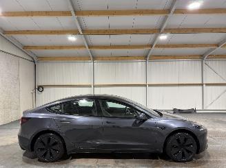 krockskadad bil auto Tesla Model 3 60kWh 208kW RWD 2023/12