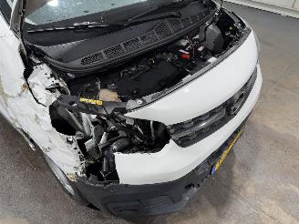 Opel Vivaro 2.0CDTI 90kW L2H1 DC Navi Edition picture 22