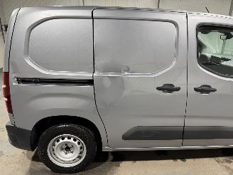 Toyota Proace CITY 1.2 Turbo 81kW Trekhaak Cool Comfort picture 14
