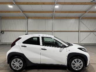 skadebil auto Toyota Aygo X 1.0VVT-i MT  53kW  Airco 2023/6