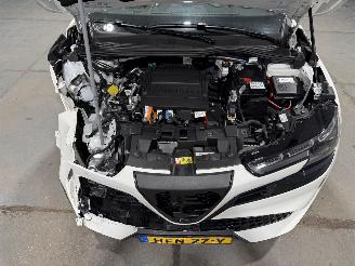 Alfa Romeo Junior 54kWh Elettrica  Speciale  115kW picture 27