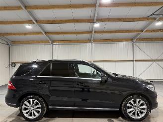 krockskadad bil bedrijf Mercedes Ml-klasse 250BlueTech 150kW 4Matic 2012/8