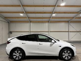 krockskadad bil auto Tesla Model Y 75kWh Long Range RWD 258kW 2024/6