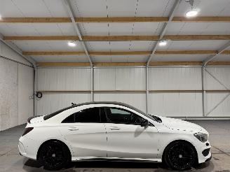skadebil auto Mercedes Cla-klasse 200 115kW Automaat Airco Camera 2014/9