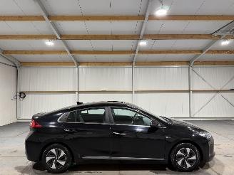 škoda osobní automobily Hyundai Ioniq 1.6GDi 77kW Automaat Schuifkantel Premium 2018/7