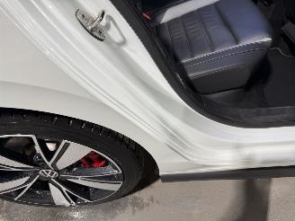 Volkswagen Golf GTE 1.4eHybrid 110kW Automaat Pano picture 35