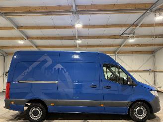 Vaurioauto  commercial vehicles Mercedes Sprinter 314CDI 2.2 105kW L2H1 Clima Camera 2021/10