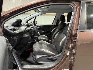 Peugeot 2008 1.2VTi 60kW Active Airco picture 13